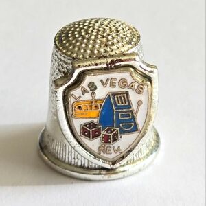 Vintage thimble Las Vegas, Nevada sewing souvenir silver tone metal NV